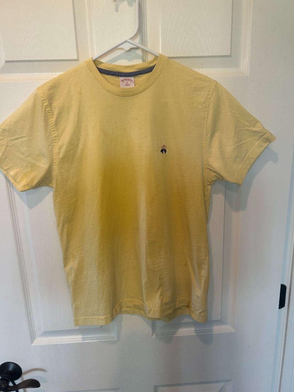 Brooks Brother Performance women's crew neck tee, size medium, short sleeve